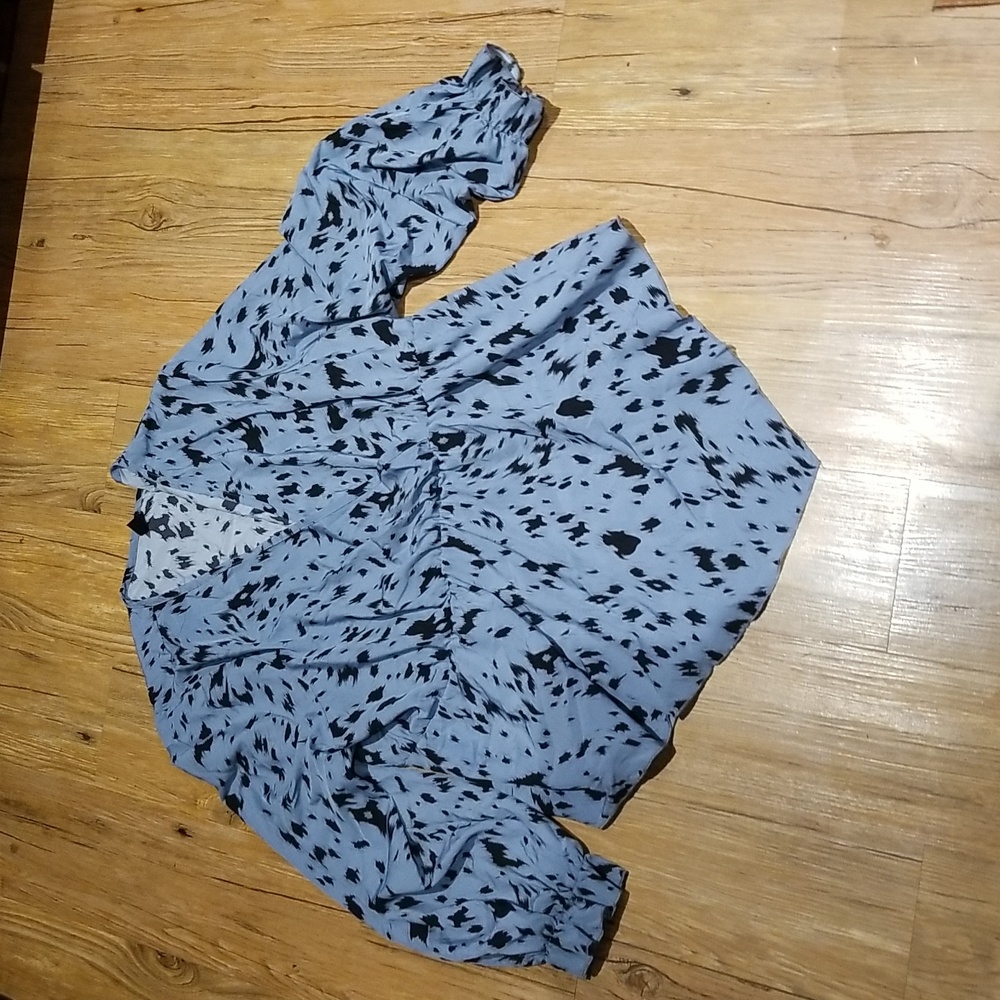 NWOTS blue black leopard print crossover neck sz 3XL